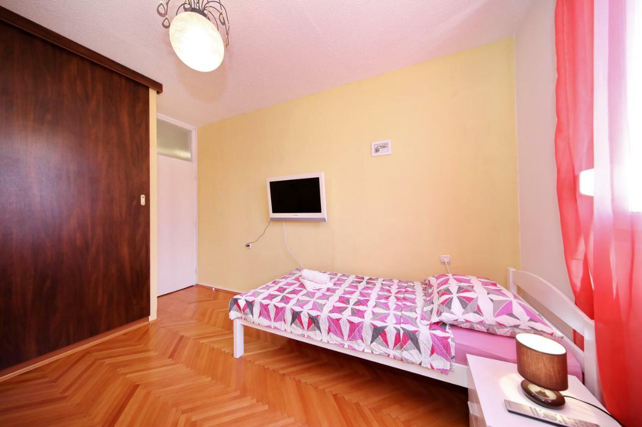 Apartman Lana In City Centre With Garage Zadar Extérieur photo