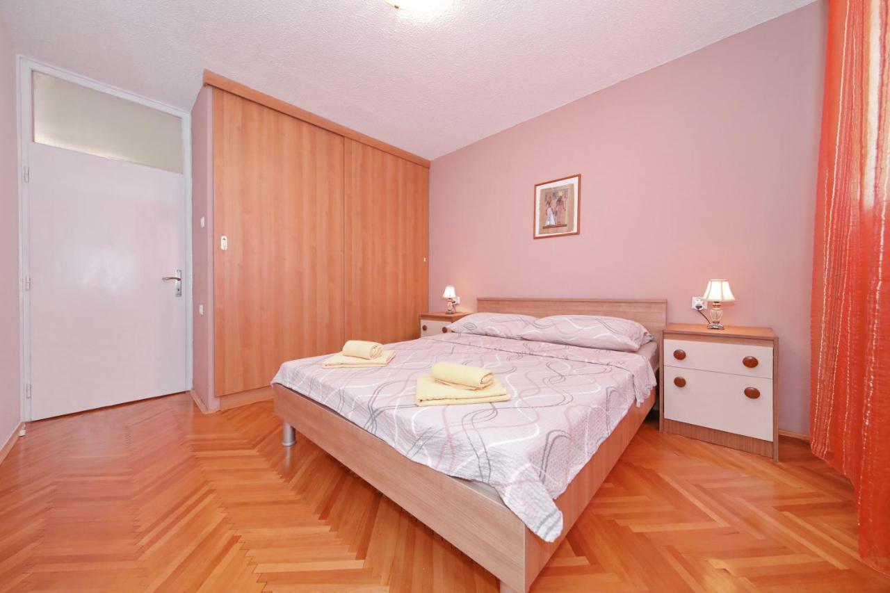 Apartman Lana In City Centre With Garage Zadar Extérieur photo