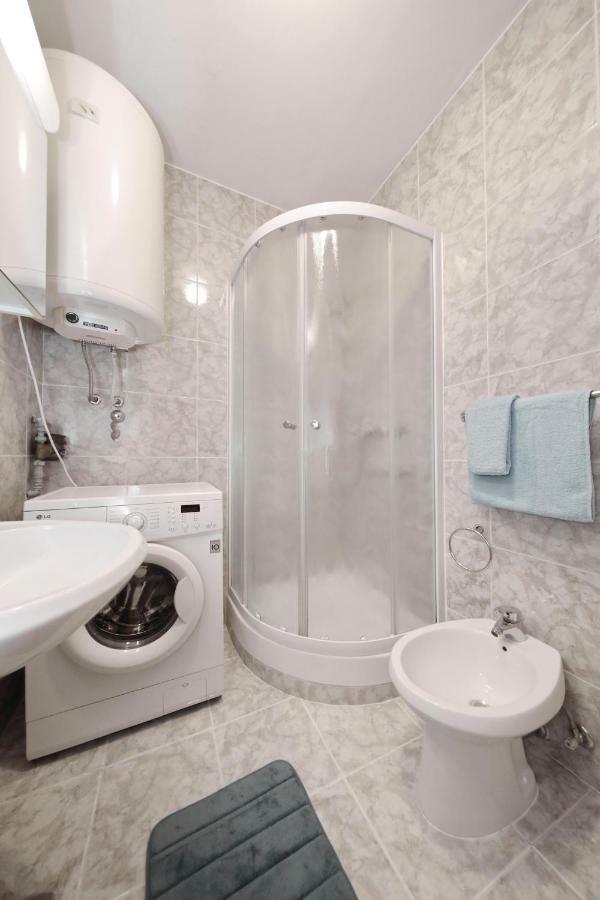 Apartman Lana In City Centre With Garage Zadar Extérieur photo